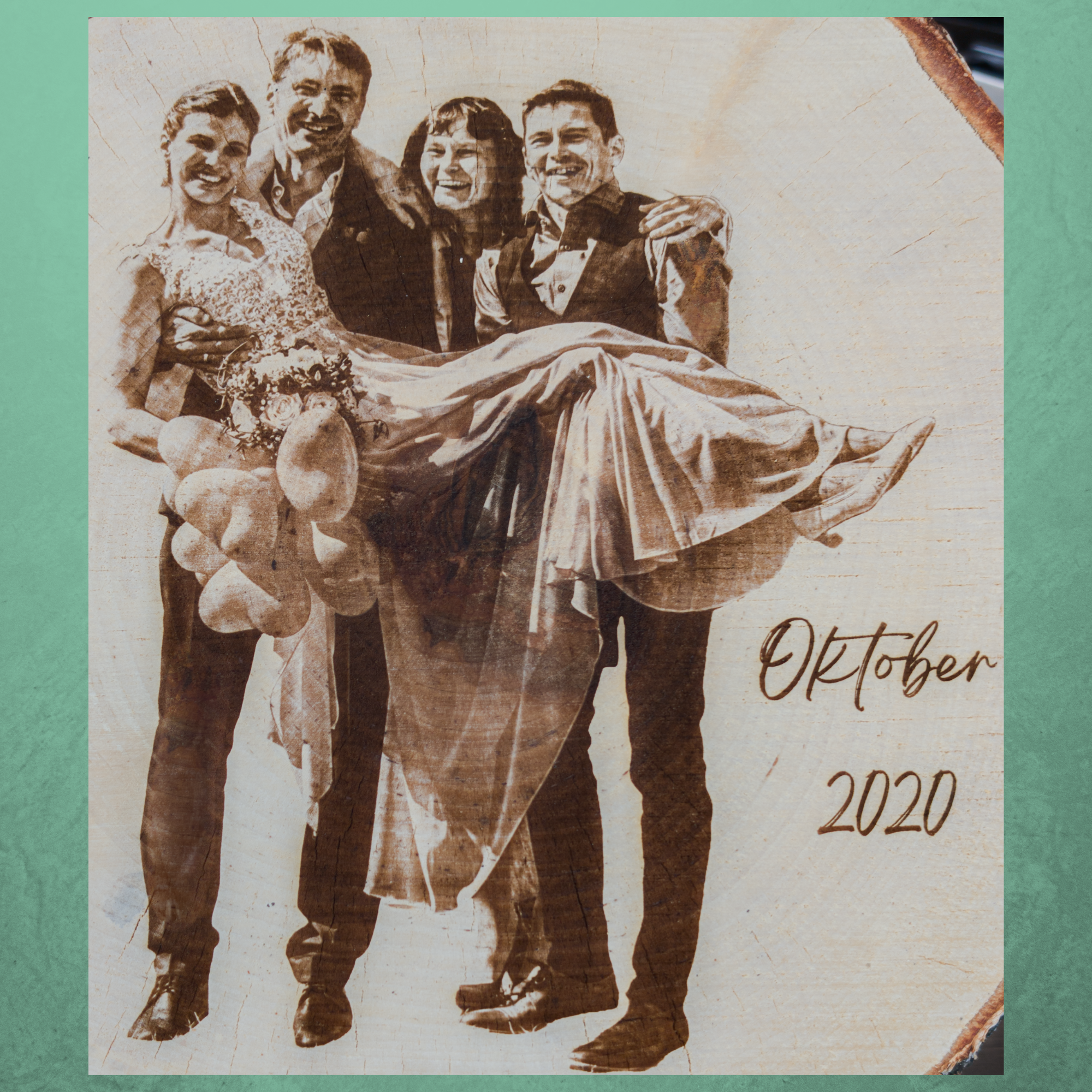 XXL Baumscheibe mit Fotogravur für Familienfotos, Hochzeitsfotos und Erinnerungen